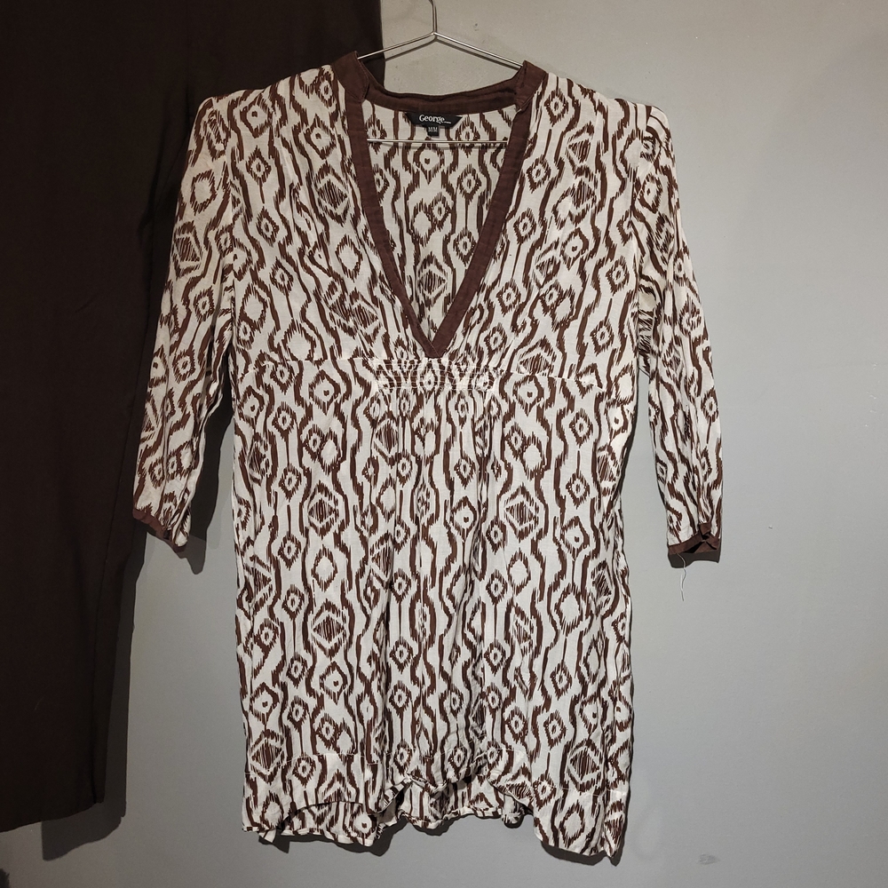 George Brown and White Patterned Top *FREE PANTS* - Picture 2 of 6